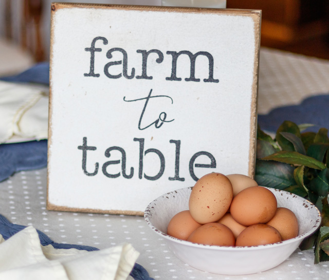 picture of brown eggs